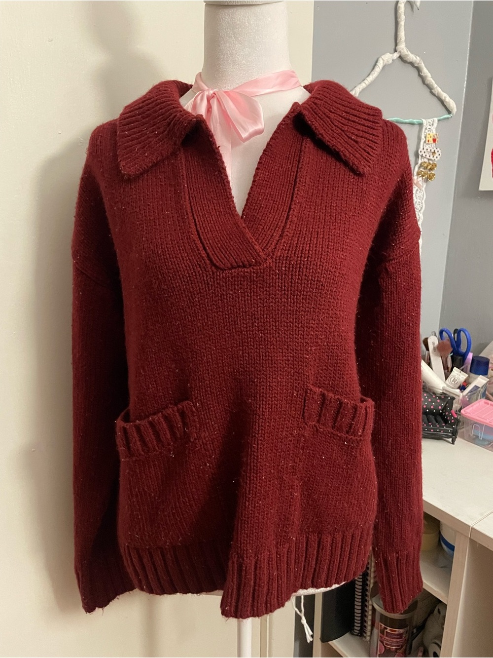 Collared V-Neck Pocket Sweater in Burgundy